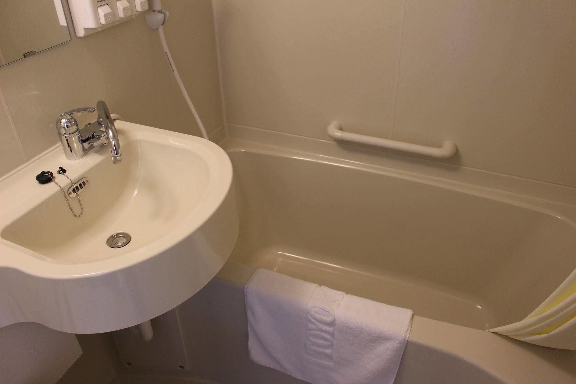 Toyoko Inn Oita Nakatsu Ekimae Dış mekan fotoğraf